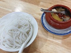 -德致祥云南过桥米线(云天小苑店)