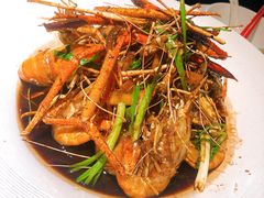 老头儿油爆河虾-老头儿油爆虾·知味杭州(爱琴海购物中心)
