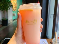 西柚乳酸菌-南小馆(迪士尼小镇店)