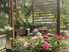 -谷咖啡·鲜花绿植花园餐厅