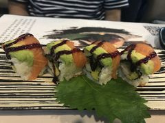 三文鱼牛油果卷-瀛川尚品(车陂利丰天地店)
