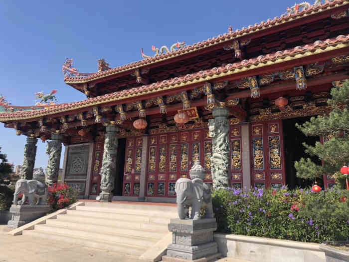 潮显妈祖宫-"过来风车岛游玩,吃饭的时候听说昨天有蓝眼.