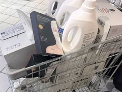 -胖东来生活广场(健康路店)