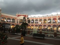 -佛罗伦萨小镇广佛名品奥特莱斯(疏港路店)