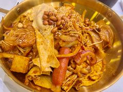 -阿上阿上麻辣香锅&麻辣烫(朝阳蓝色港湾店)