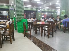 -南记食粥坊·宵夜大排档(莲花店)