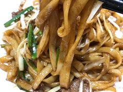 古法炒牛河-人山人海·粤式點心·手工造