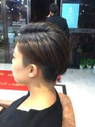 -PE SALON