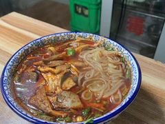 -老字号杨坡红油米线腊汁肉夹馍(东四道巷店)