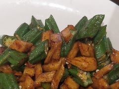 -那家老院子东北菜·饺子·小鸡炖蘑菇(艳华街店)