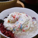 这家烤肉店绝了‼️甜品也敲出圈🍰