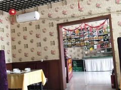 -龙香居海鲜浑锅家常菜·特色驴肉