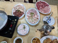 -华哥新鲜猪精品美食