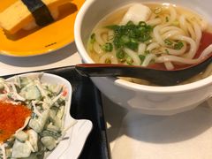 竹輪卷湯烏冬-元气寿司