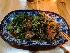 -农家飘香卤味砂锅(三角地店)