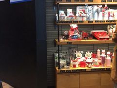 零售区-星巴克(上海南站店)