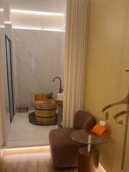 -苑苑vbeauty科技美容SPA