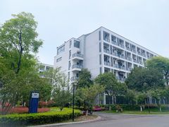 -杭州电子信息职业学校(丁桥校区)