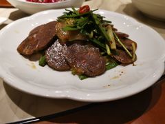 -红山红餐厅(宏源大厦店)