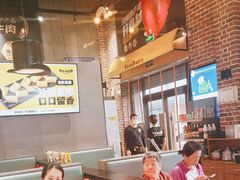 -牛小嫩串串火锅(老国贸总店)