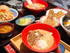 -一豚轩·烧鸟·豚骨拉面(五四路店)