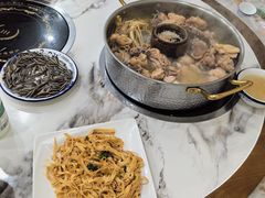 -朴小妹人参鸡汤火锅(长白山万达店)