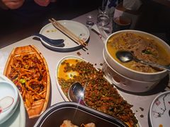 有鱼的鱼香肉丝-额娘·现烙春饼烤鸭(太原总店)