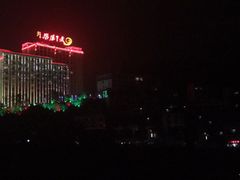 -天下凤凰大酒店