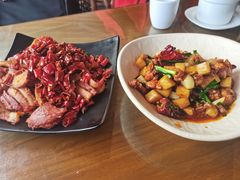 -隔壁老王·家常云南菜(花巷店)