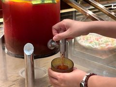 -金滏山·烤肉海鲜火锅自助(襄阳万达店)