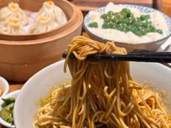 蟹肉肉拌面-李百蟹·江南蟹黄面·河景餐厅(夫子庙总店)