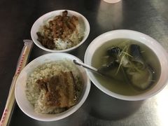 -六合夜市
