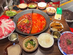 -萍姐火锅·公路夜市(武汉首店)