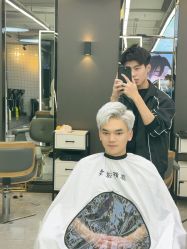 -藤野造型烫发染发