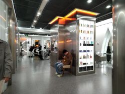 -艾美A·M Hair Salon
