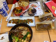 -霸蛮湖南米粉(亦庄力宝华联店)