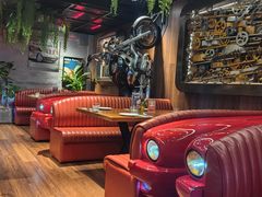 -1886德国汽车餐厅(外滩中央店)