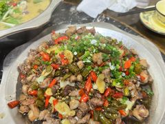 -廖哥泡椒兔(峨眉店)