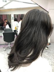 -变画·发型STUDIO