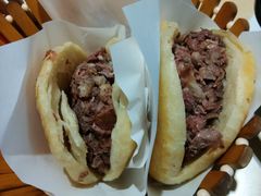 -闫家驴肉老店(华电一校店)
