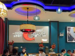 -黄泥岗·地道湖北菜(奥特莱斯店)