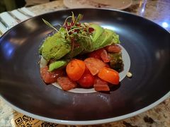 番茄牛油果-BROWNSTONE布朗石西班牙餐厅(富城店)