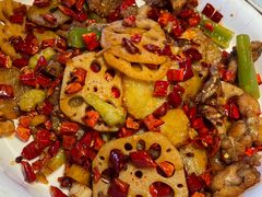 -70后饭吧(府河街店)