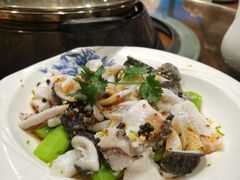 特色花椒蒸无骨皖鱼-阿多私房菜(顺德店)