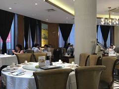 大堂-老人和饭店(淮海中路店)