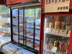 -哈尔滨小酒馆·鲜肉现穿自助烧烤(康新花园店)