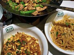 -费大厨辣椒炒肉(黄兴中心广场店)