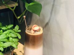 -ZING COFFEE 镜咖啡