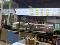 -陇上全荟兰州传统牛肉面(延吉路店)