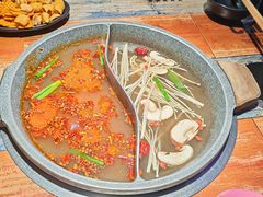 -成都屋头串串(青年北街店)
